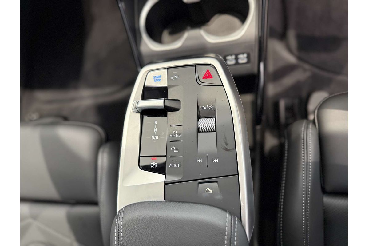 iX2 U10 eDrive20 M Sport Coupe 5dr Auto 1sp 150kW