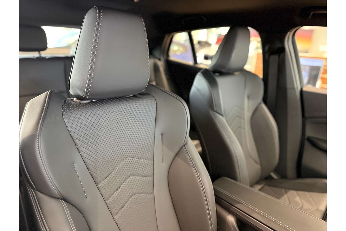 iX2 U10 eDrive20 M Sport Coupe 5dr Auto 1sp 150kW