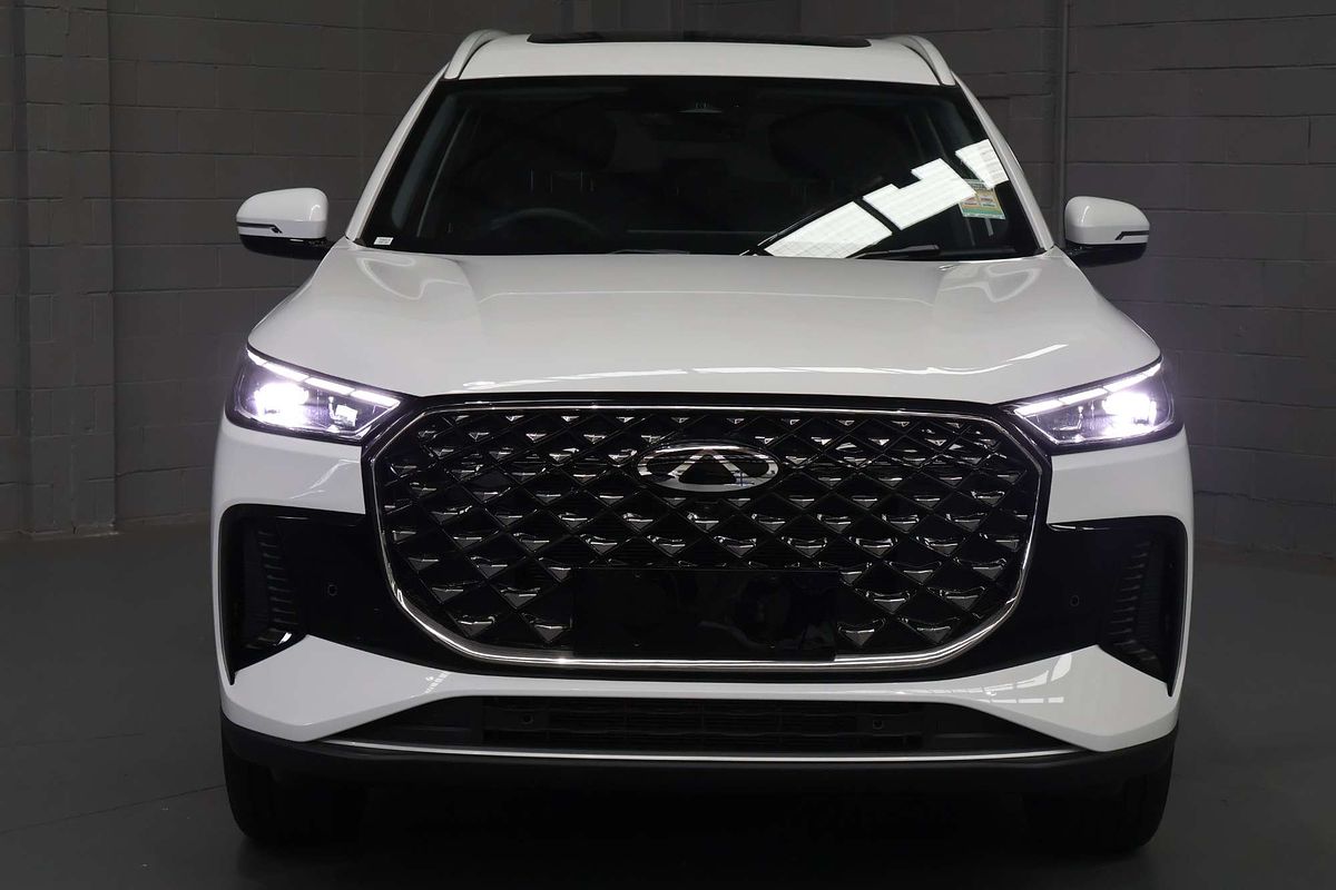 2025 Chery Tiggo 8 Super Hybrid Ultimate T31