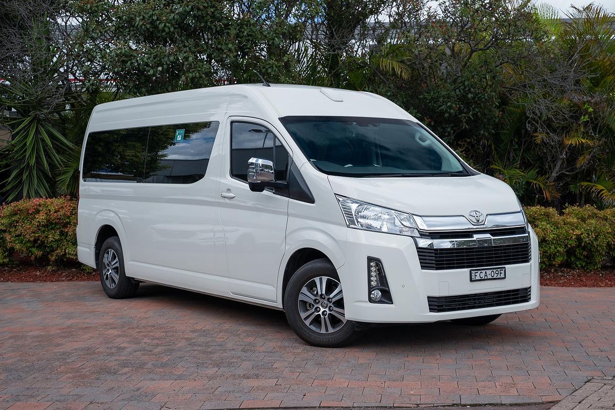 2023 Toyota Hiace Commuter GL GDH322R ELWB High Roof