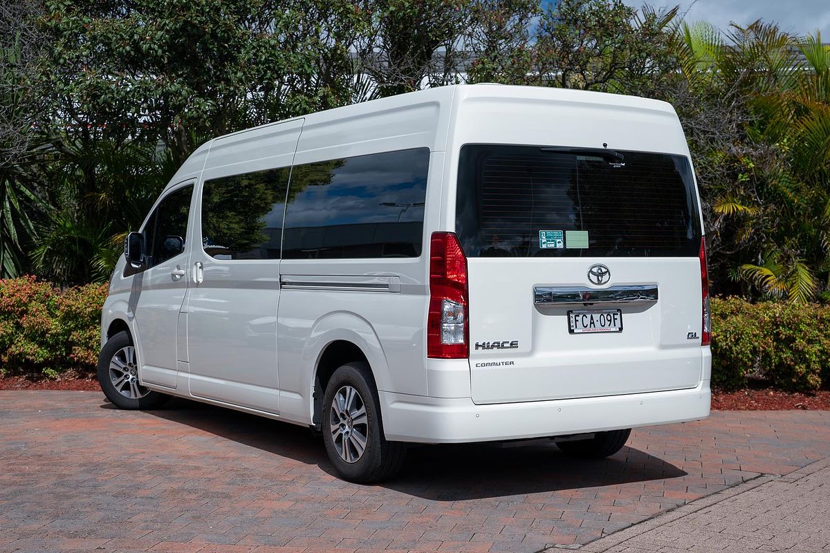 2023 Toyota Hiace Commuter GL GDH322R ELWB High Roof
