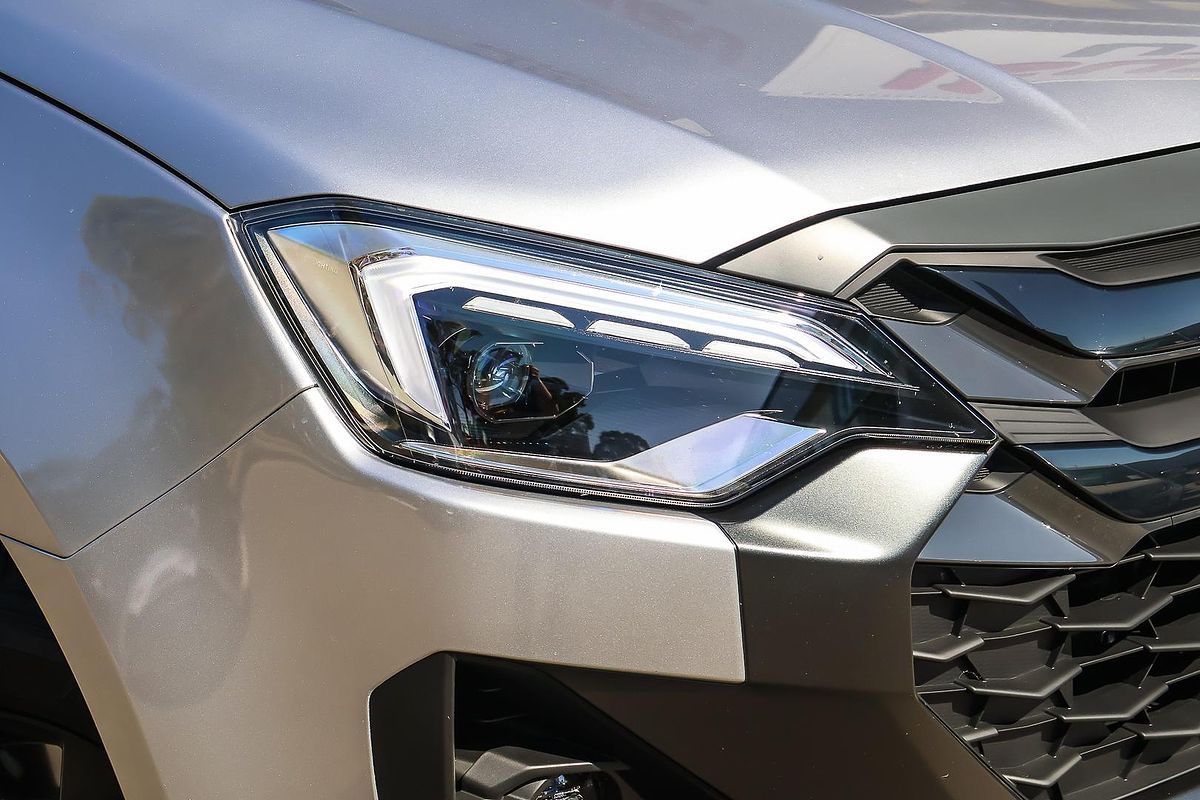 2025 Isuzu D-MAX X-RIDER 4X4