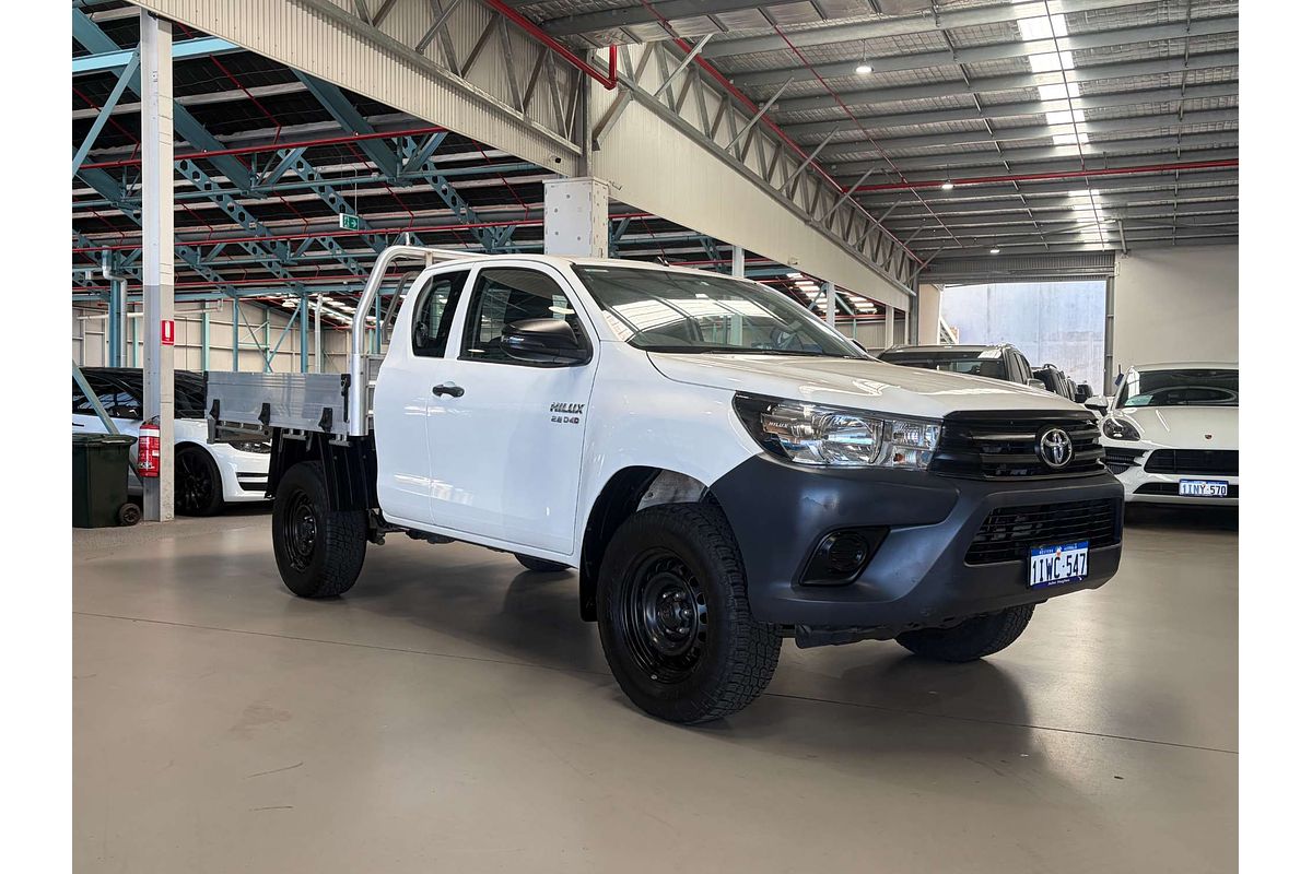 2018 Toyota Hilux Workmate GUN125R 4X4