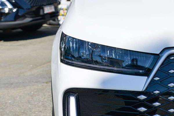 2025 Chery Tiggo 4 Hybrid Ultimate thumb-1