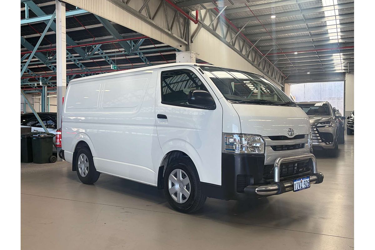 2018 Toyota Hiace TRH201R LWB