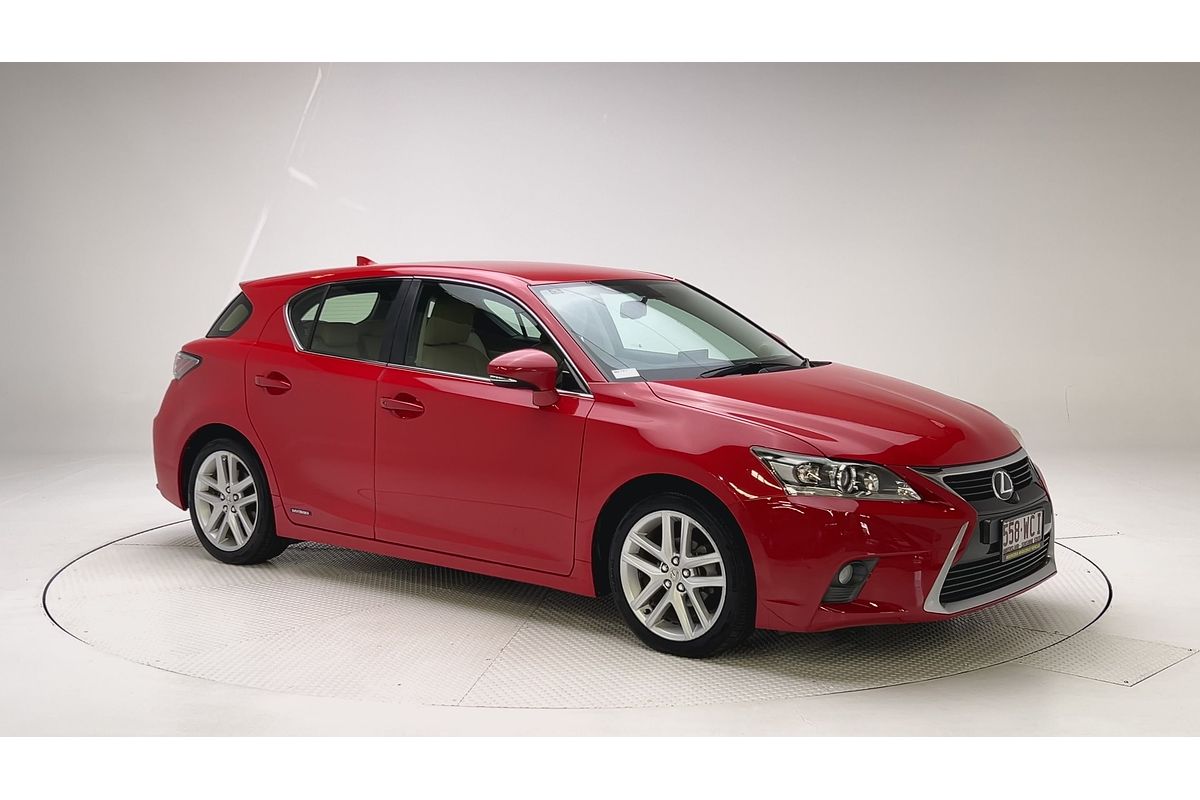 2015 Lexus CT CT200h Luxury ZWA10R