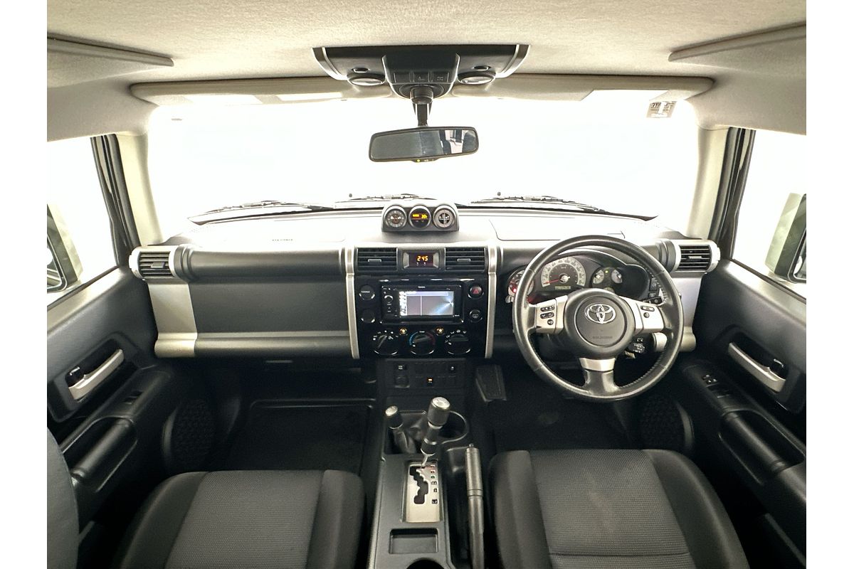 2014 Toyota FJ Cruiser GSJ15R