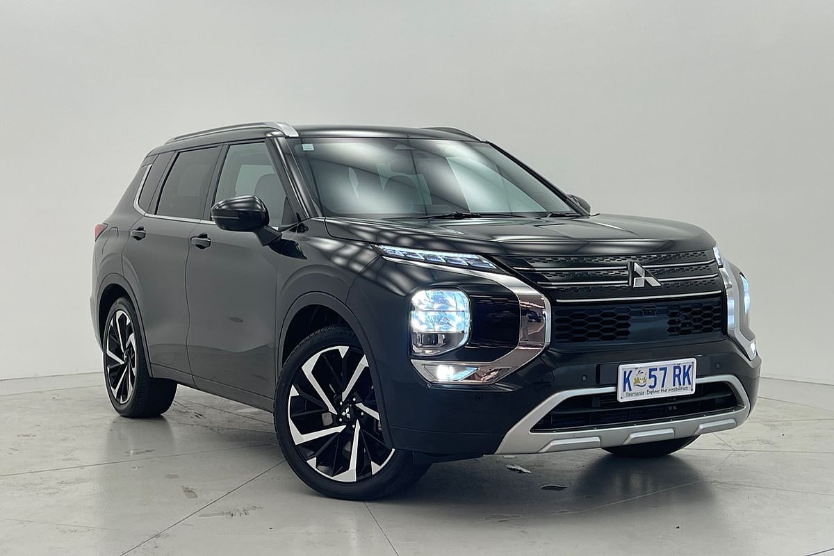 2022 Mitsubishi Outlander Exceed ZM