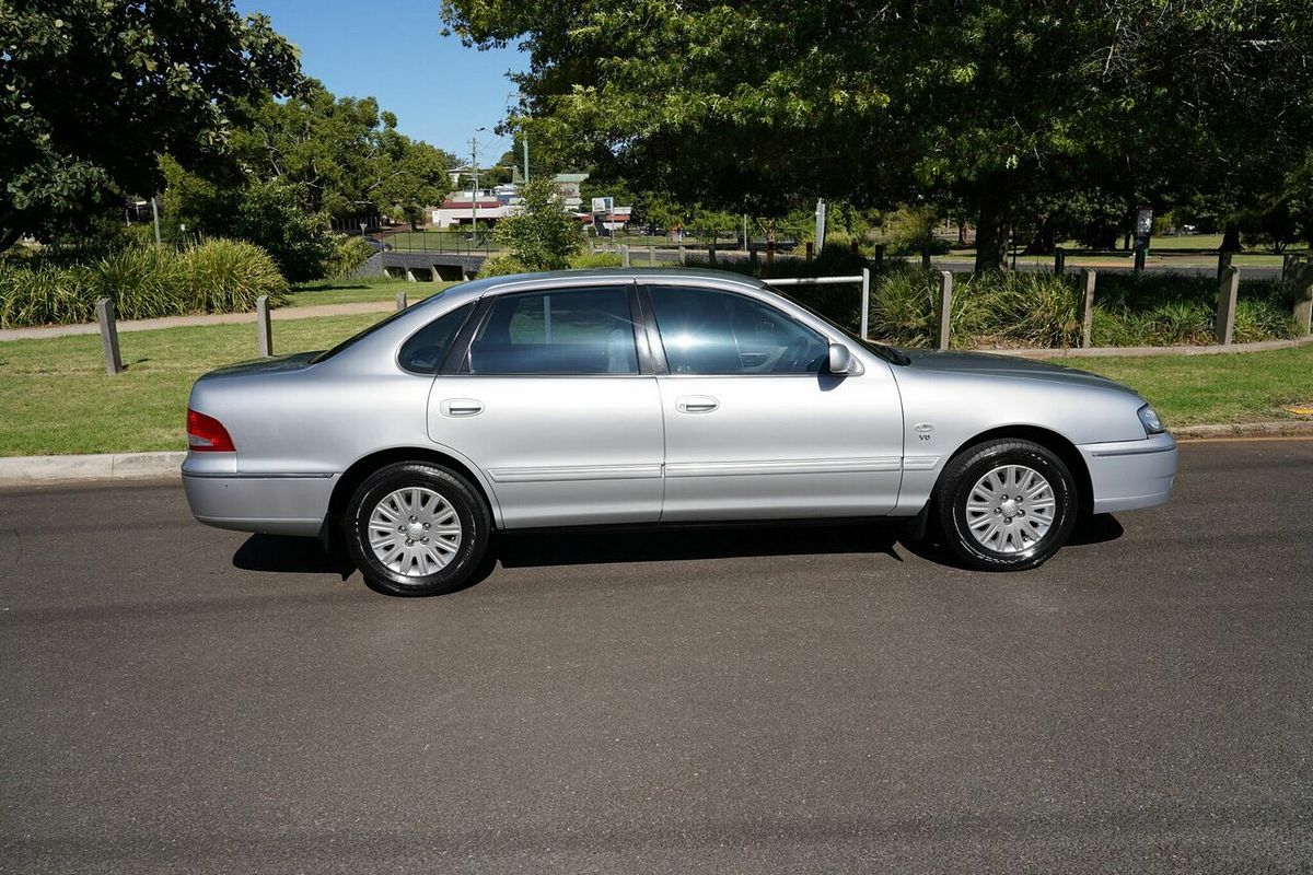 2005 Toyota Avalon GXi MCX10R Mark III
