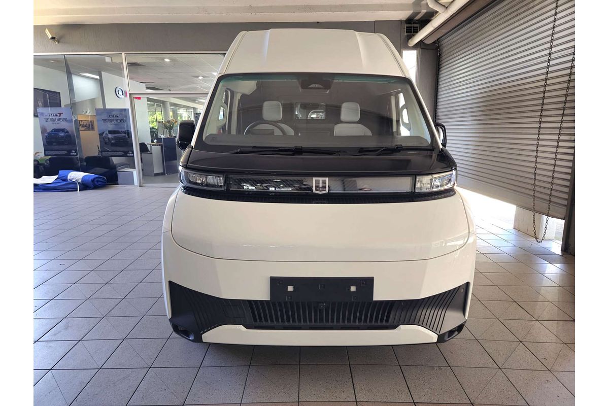 Super Van 5.5m, LWB, FWD, 83kWh, H2500