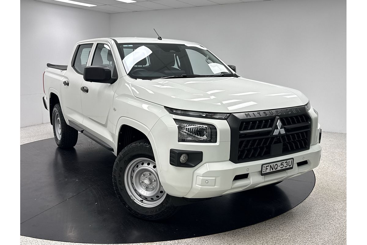 2024 Mitsubishi Triton GLX MV 4X4