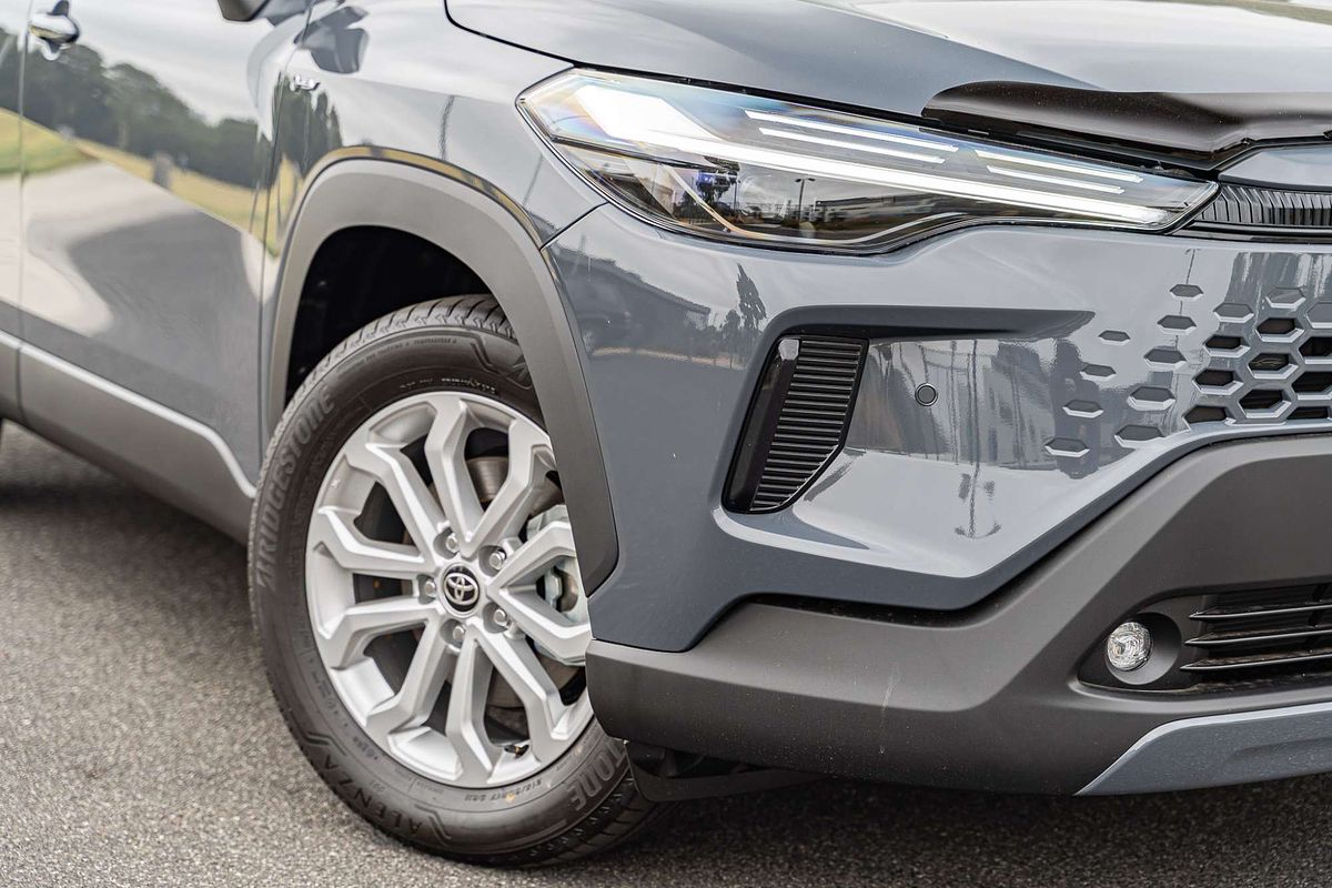 2025 Toyota Corolla Cross GXL