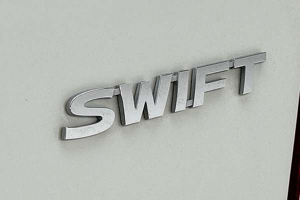 2023 Suzuki Swift GLX Turbo AZ Series II thumb-21