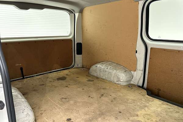 2021 Toyota Hiace GDH300R LWB thumb-11