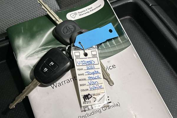 2021 Toyota Hiace GDH300R LWB thumb-22