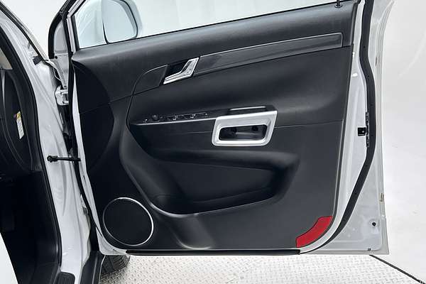 2015 Holden Captiva 5 LT CG thumb-18