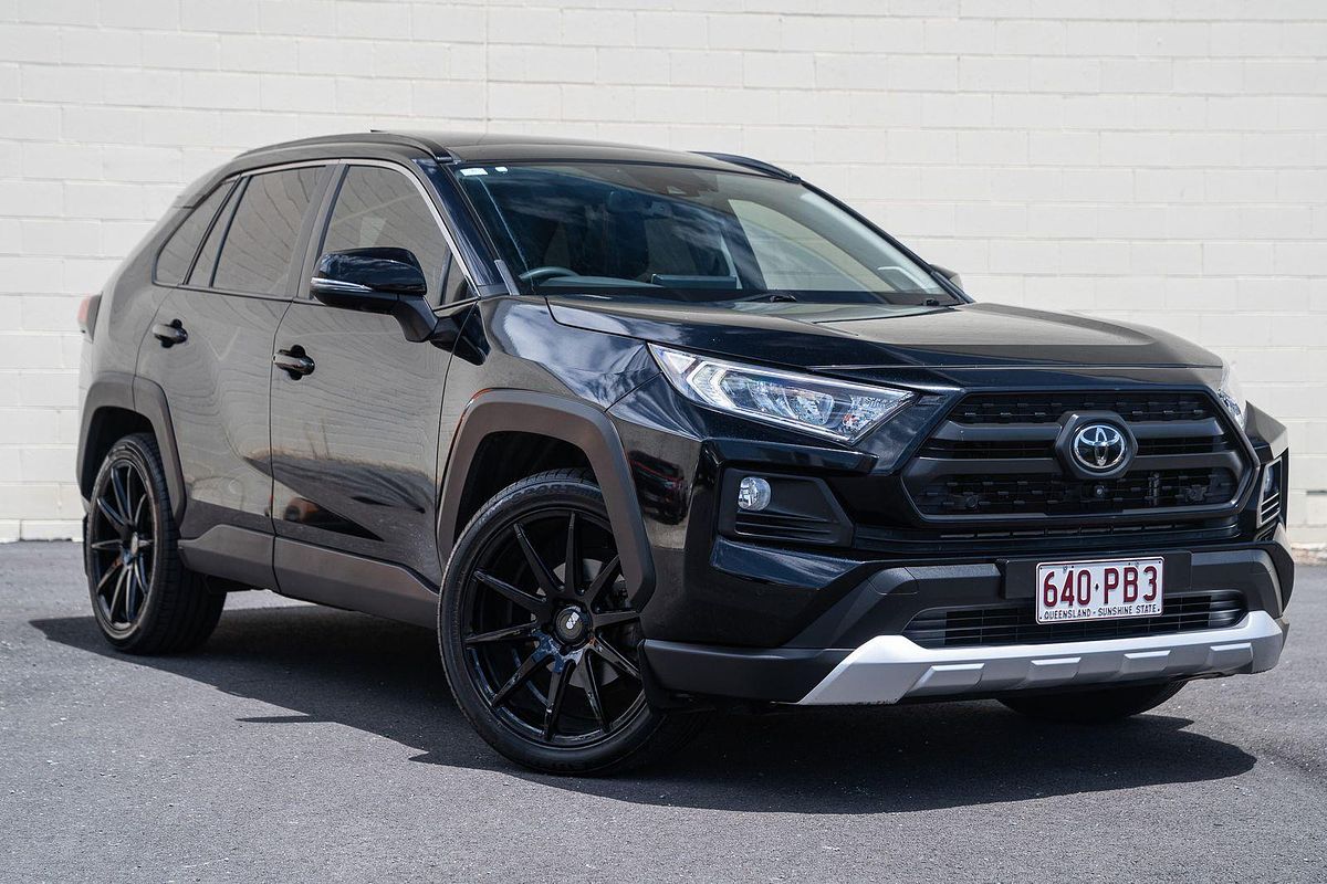 2021 Toyota RAV4 Edge AXAA54R