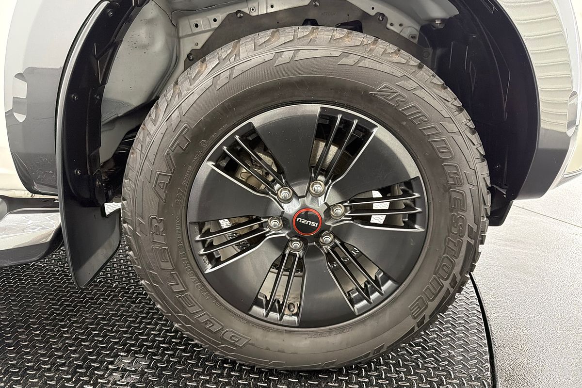 2021 Isuzu D-MAX X-TERRAIN 4X4