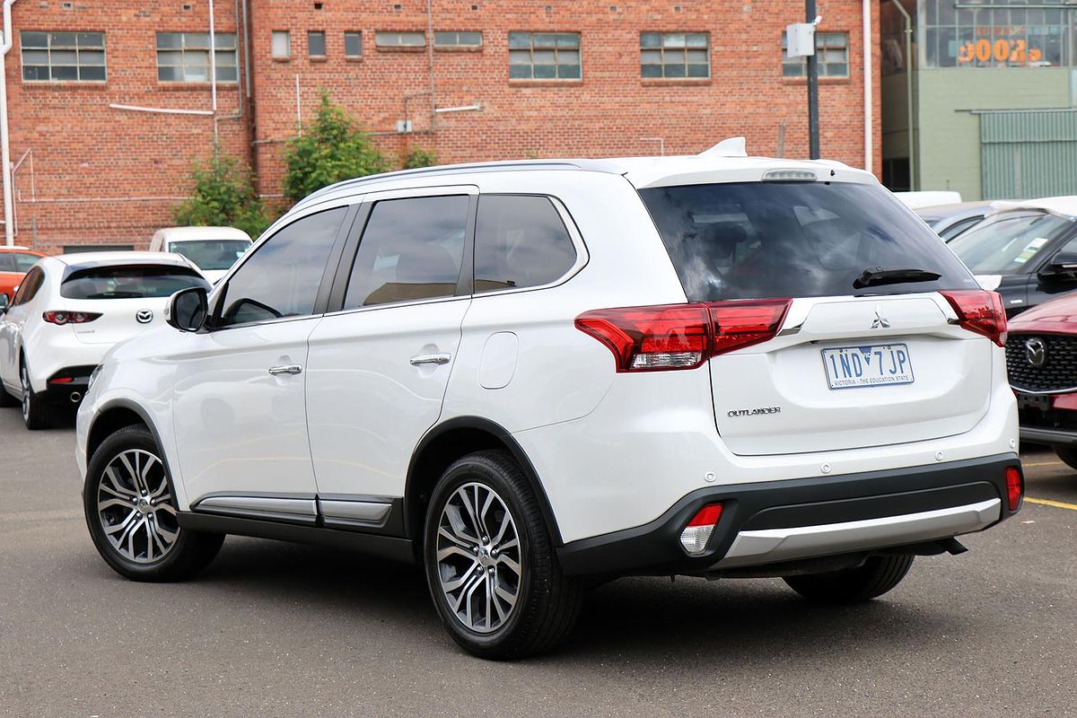 2018 Mitsubishi Outlander Exceed ZL