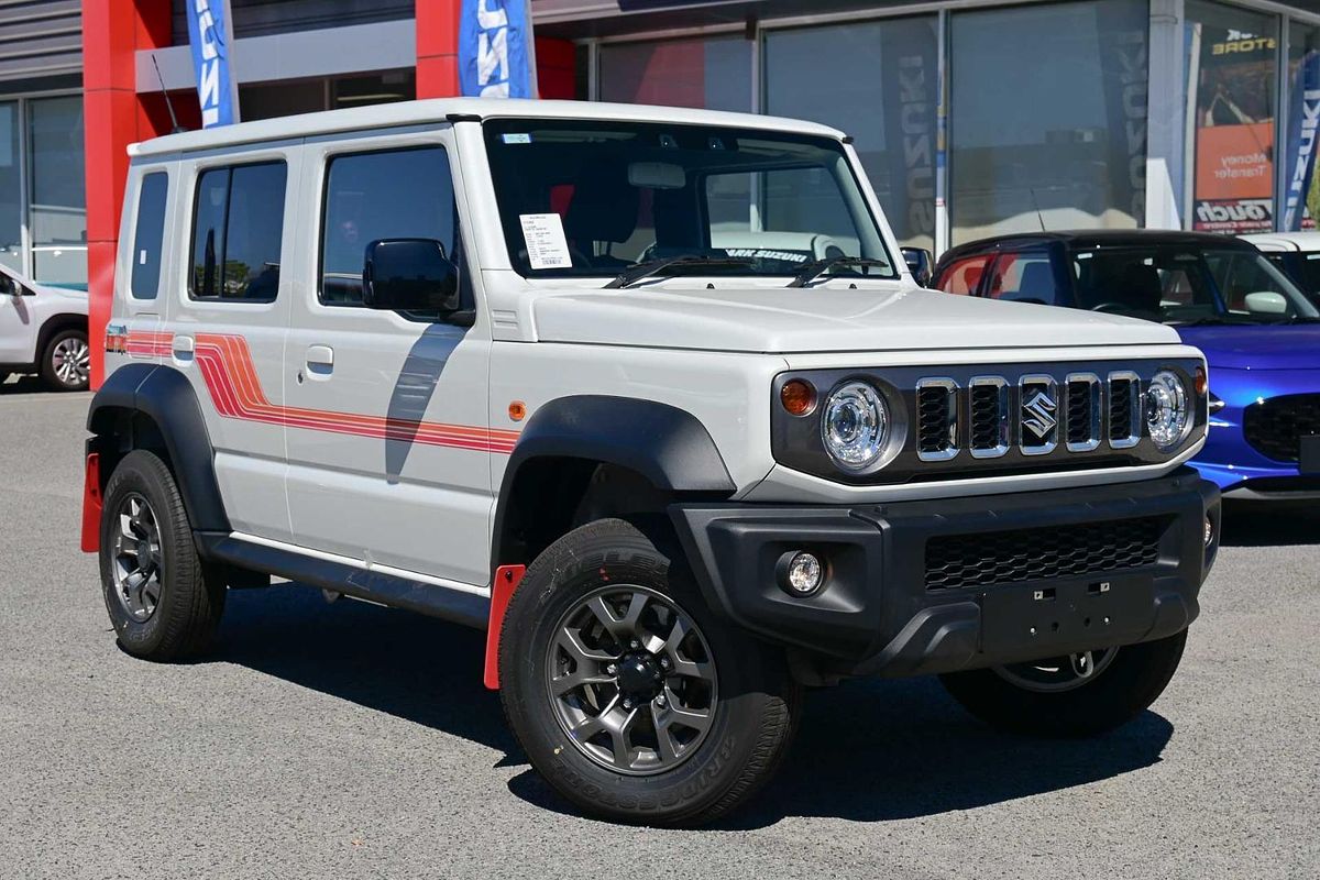 2025 Suzuki Jimny