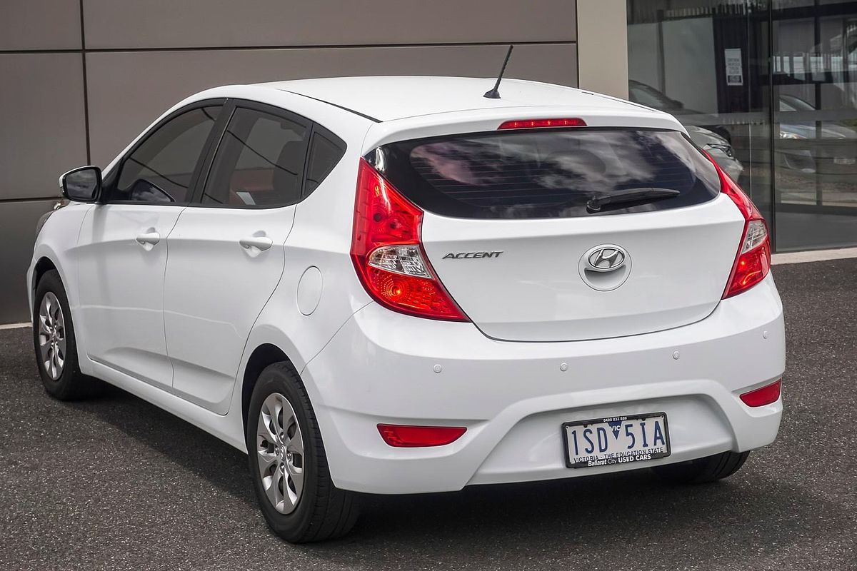 2014 Hyundai Accent Active RB2