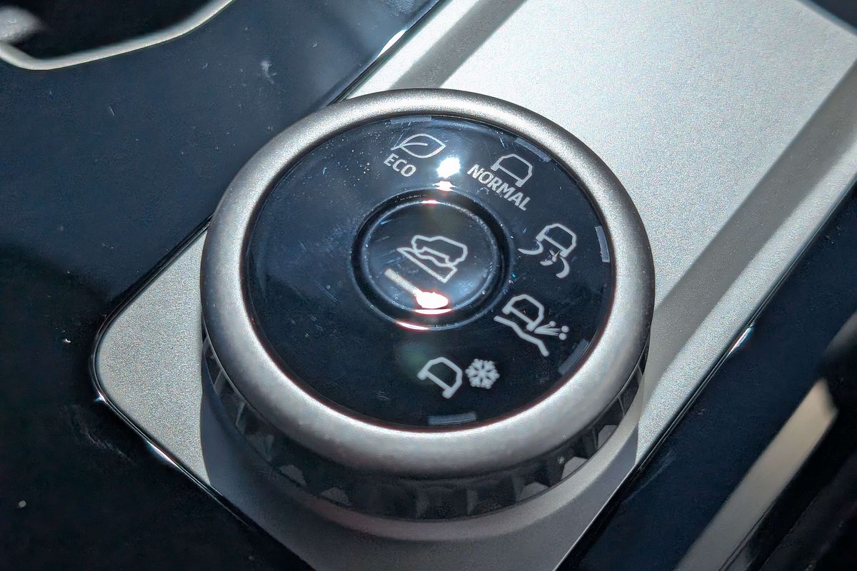 2025 Mitsubishi Outlander Aspire ZM