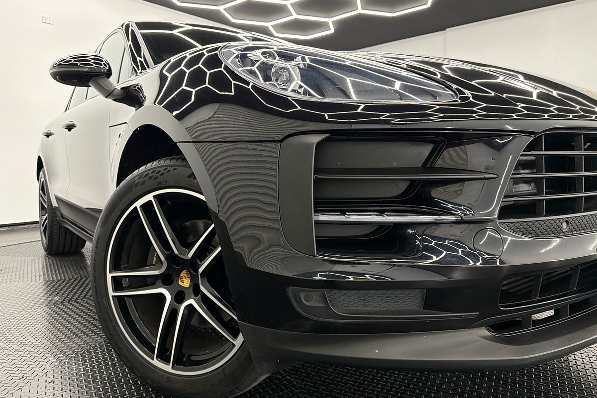 2021 Porsche Macan 95B