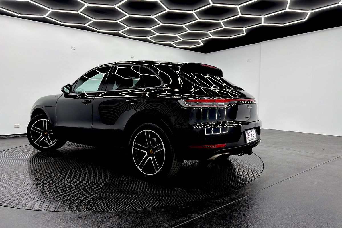 2021 Porsche Macan 95B