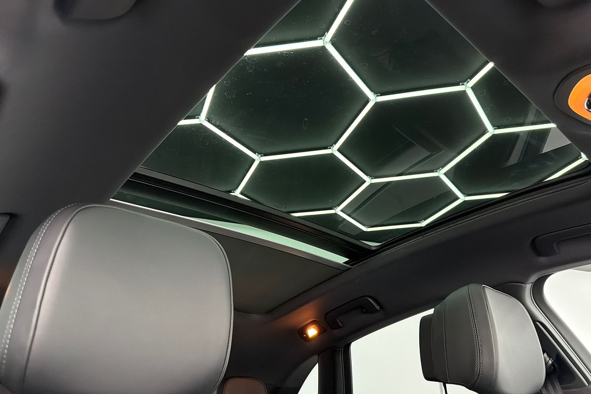 2021 Porsche Macan 95B