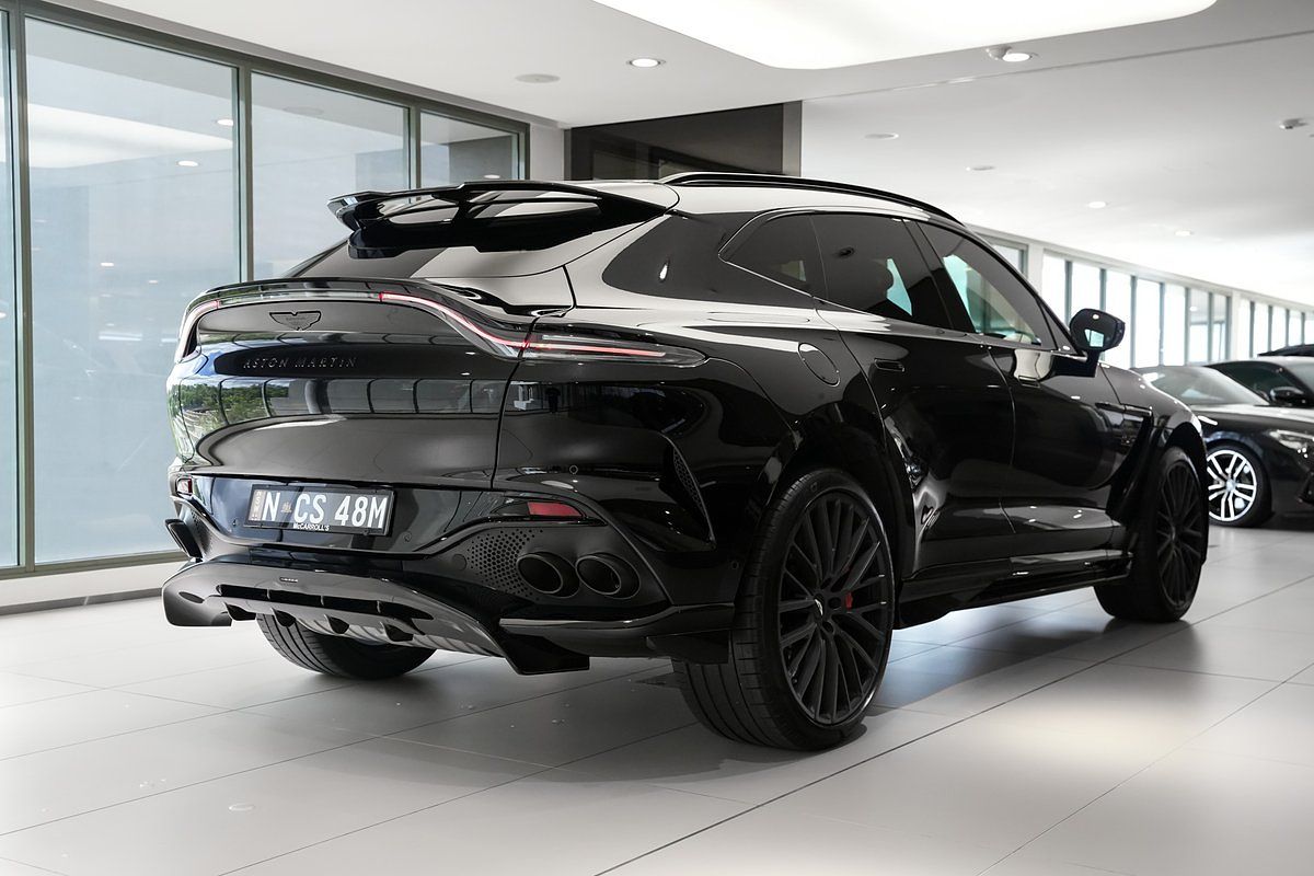 2023 Aston Martin DBX 707