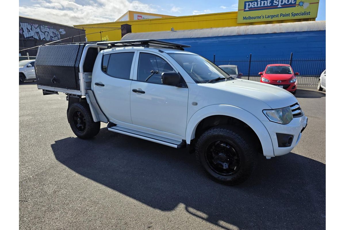 2014 Mitsubishi Triton GLX MN 4X4