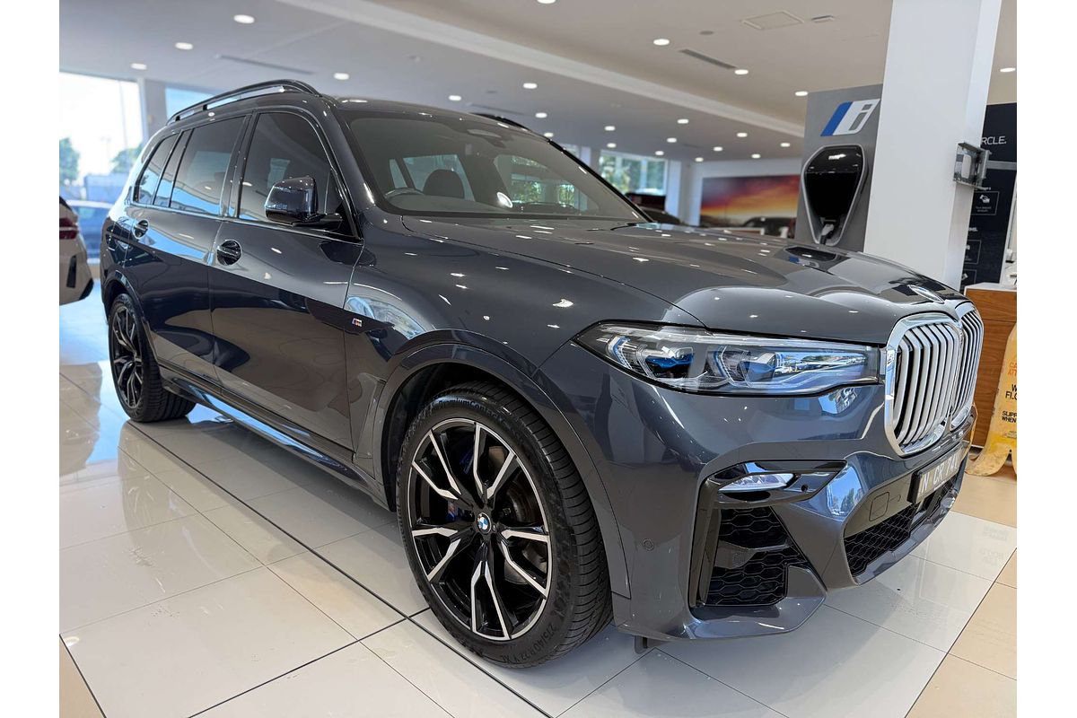 2022 BMW X7 xDrive30d G07