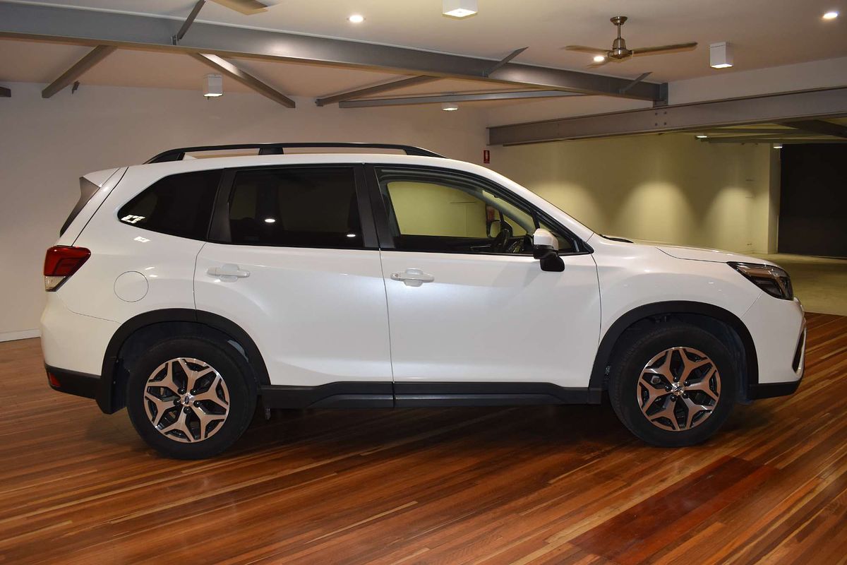 2020 Subaru Forester 2.5i-L S5