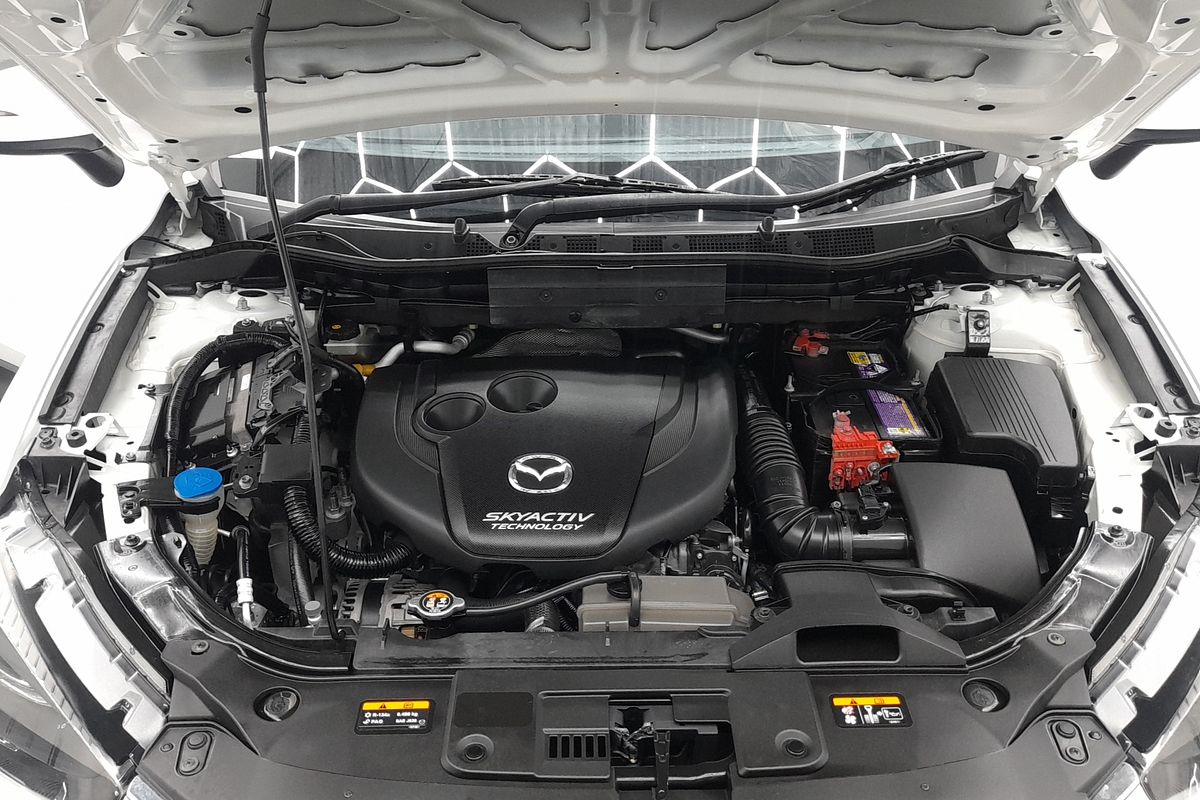 2015 Mazda CX-5 Grand Touring KE Series 2