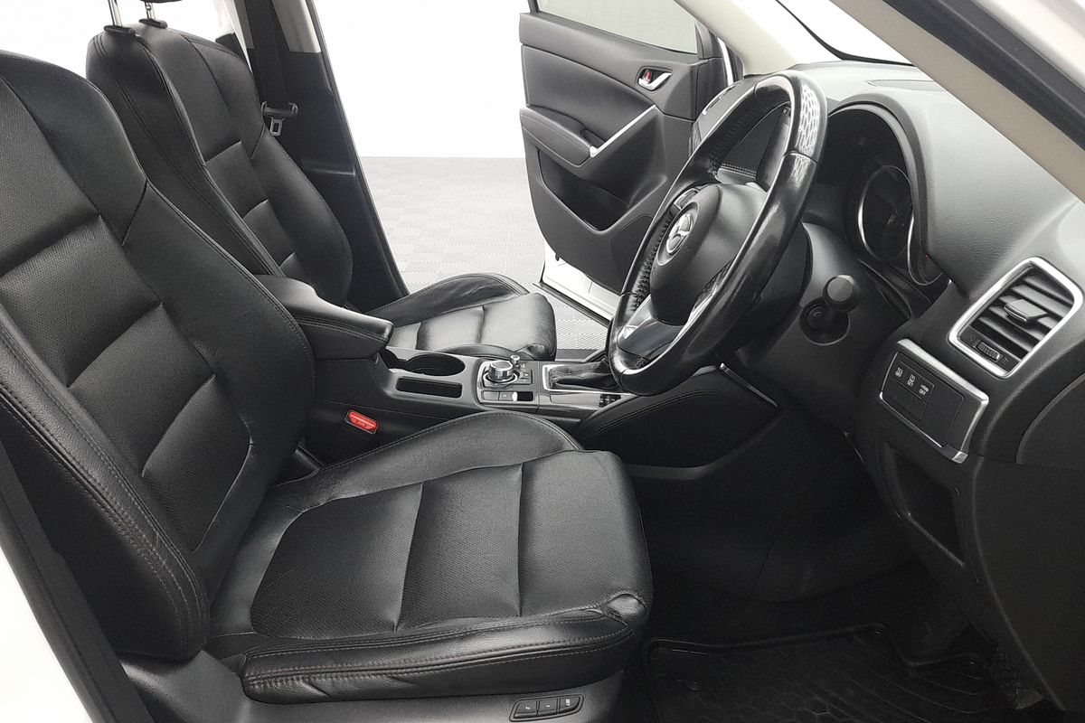 2015 Mazda CX-5 Grand Touring KE Series 2