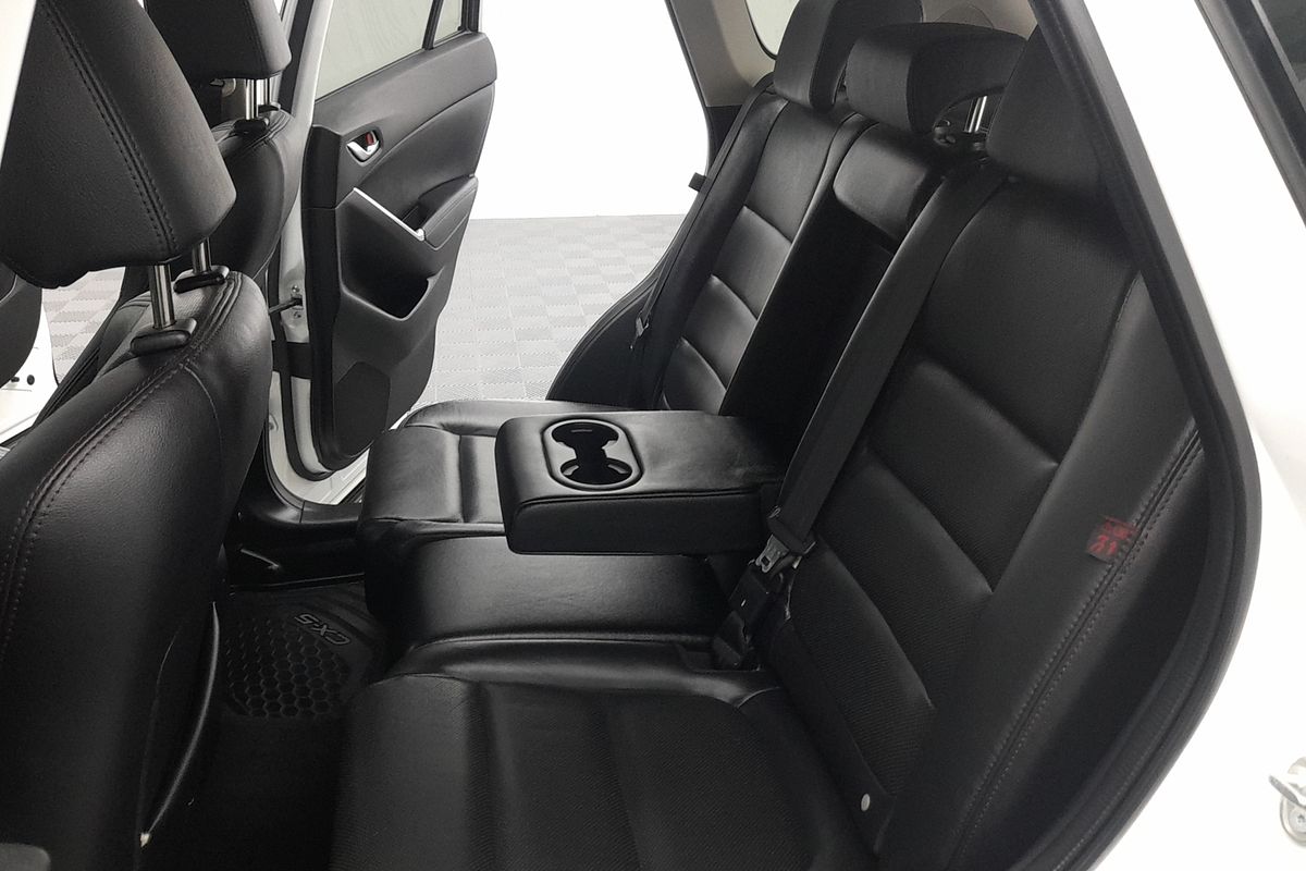 2015 Mazda CX-5 Grand Touring KE Series 2