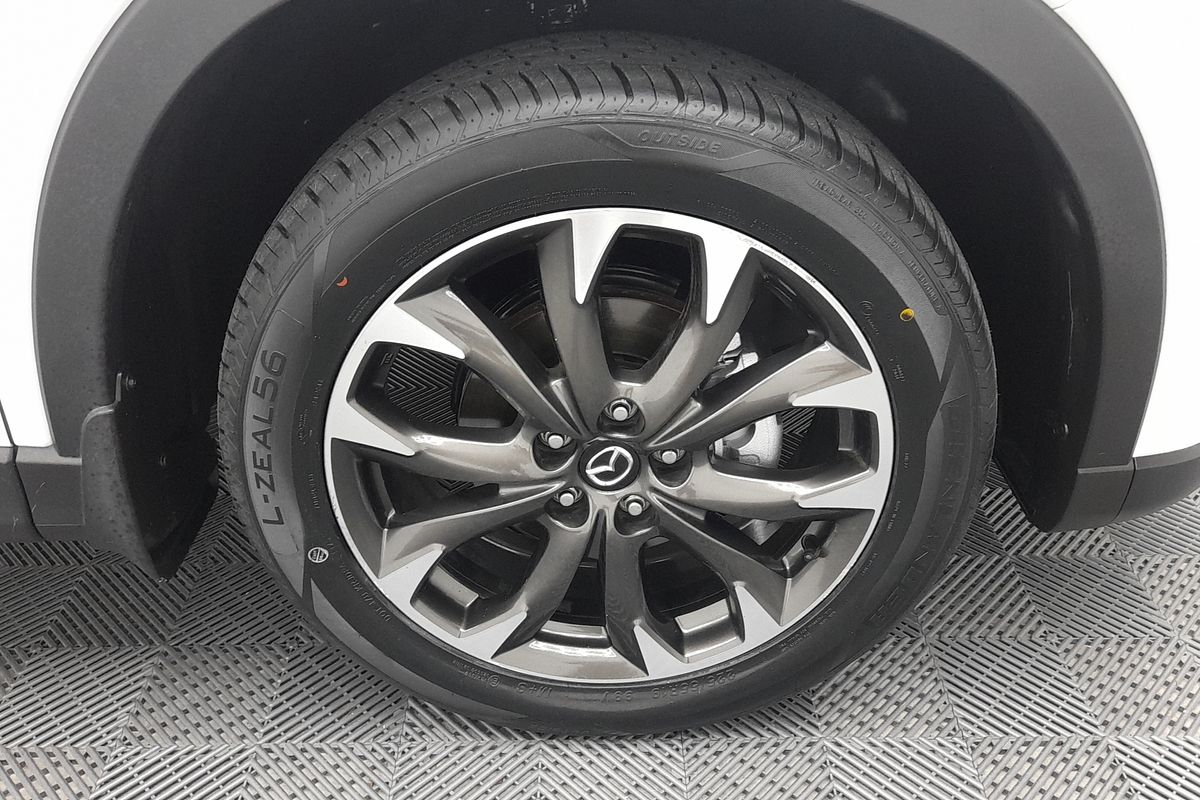 2015 Mazda CX-5 Grand Touring KE Series 2