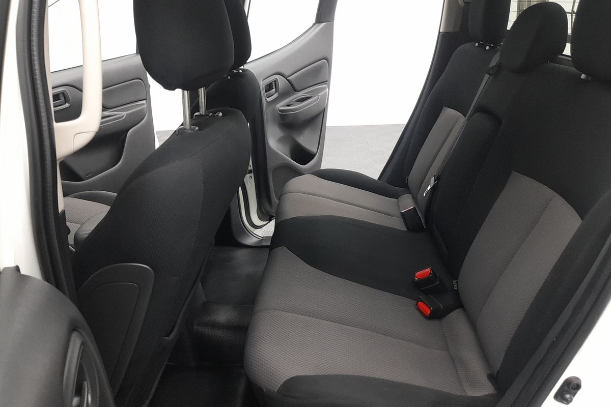 2022 Mitsubishi Triton GLX MR Rear Wheel Drive