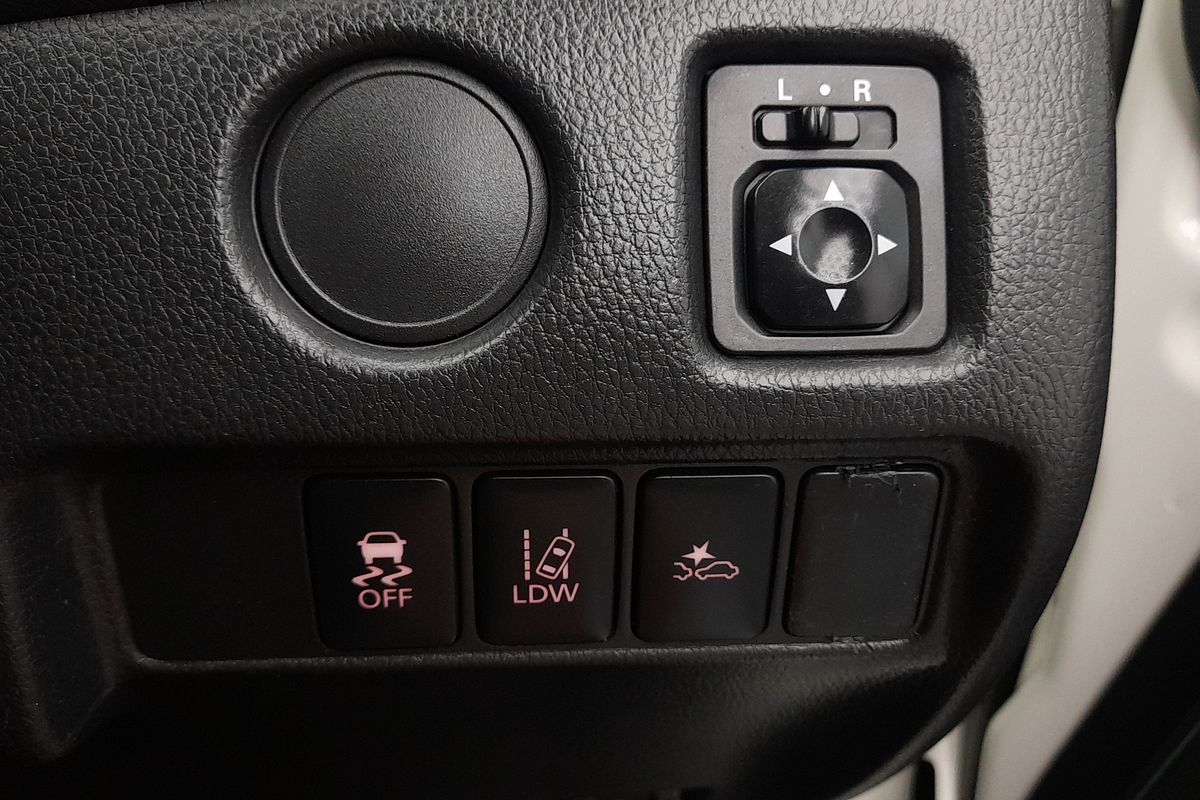 2022 Mitsubishi Triton GLX MR Rear Wheel Drive