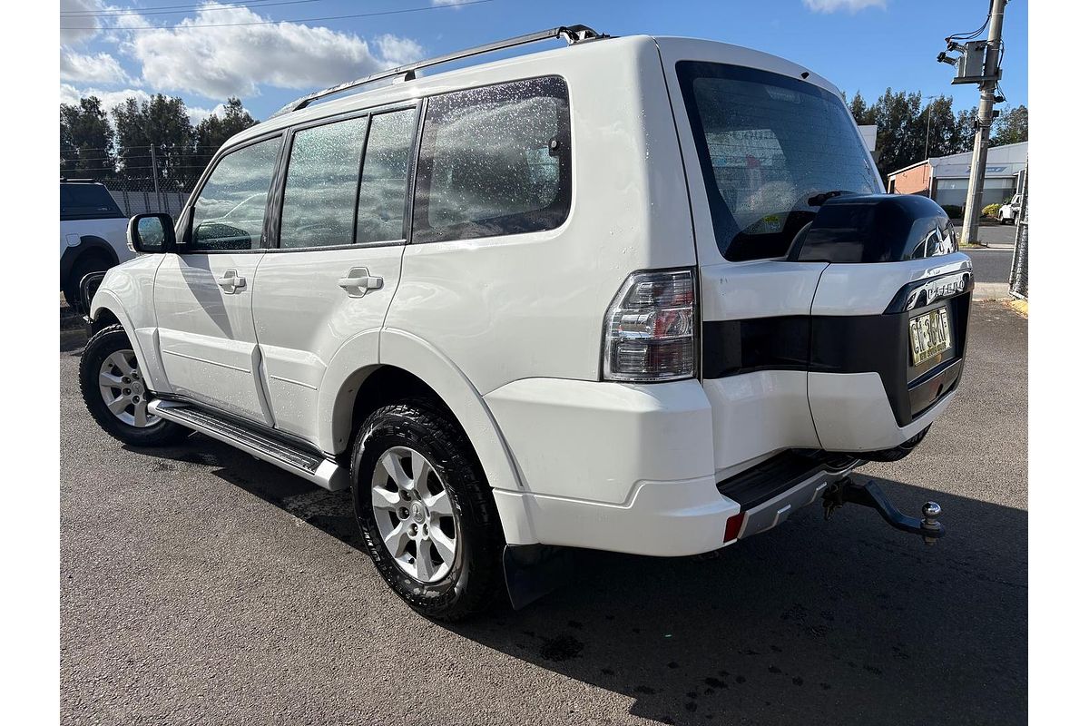 2019 Mitsubishi Pajero GLX NX