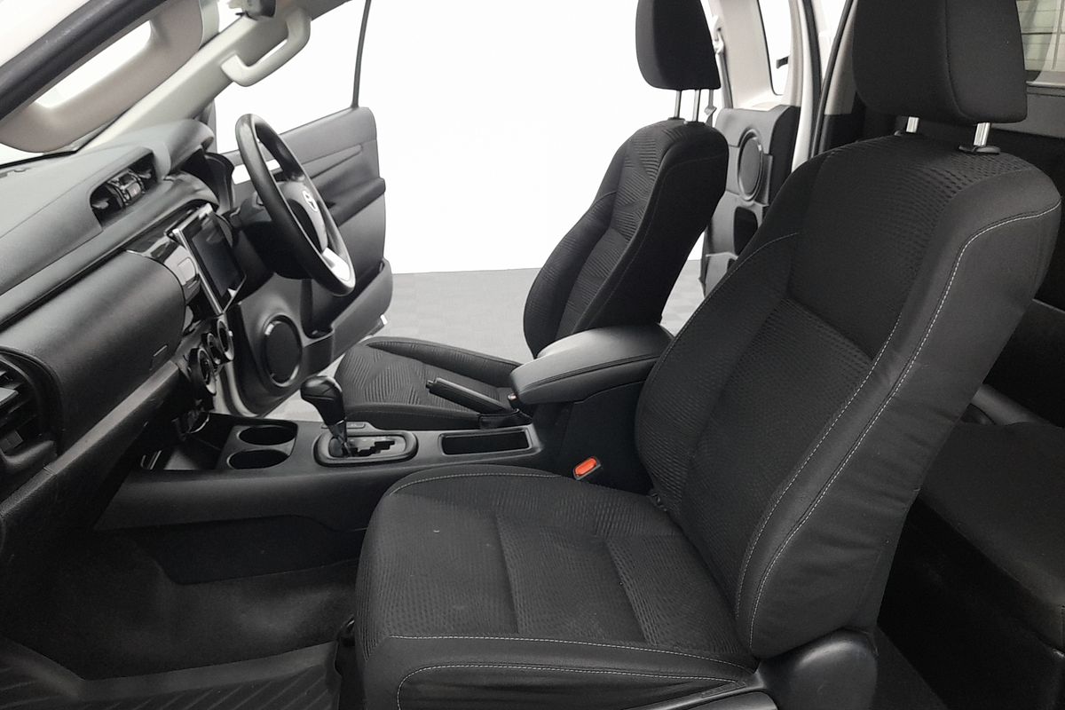 2020 Toyota Hilux SR GUN126R 4X4