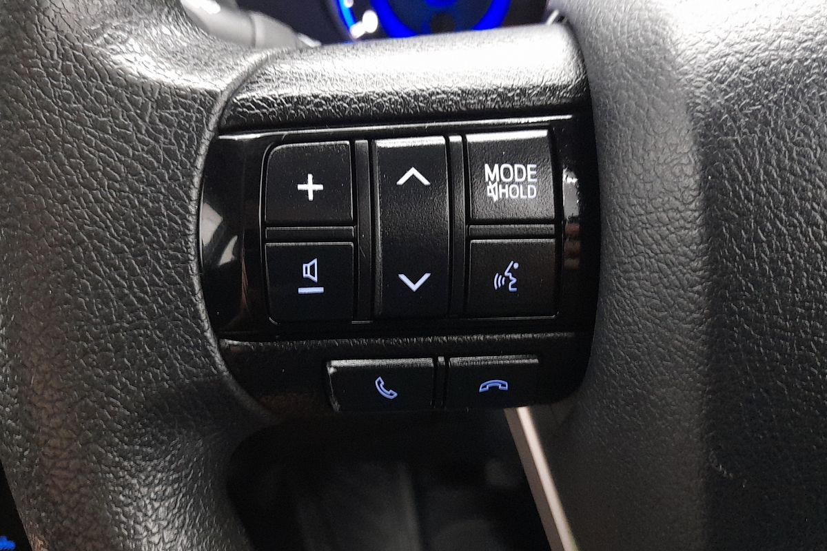 2020 Toyota Hilux SR GUN126R 4X4