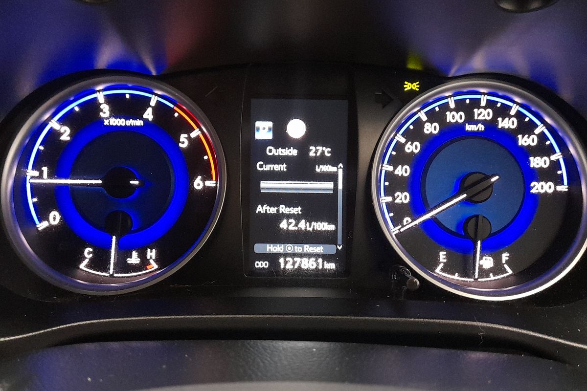 2020 Toyota Hilux SR GUN126R 4X4