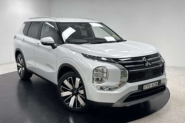 2025 Mitsubishi Outlander Aspire ZM