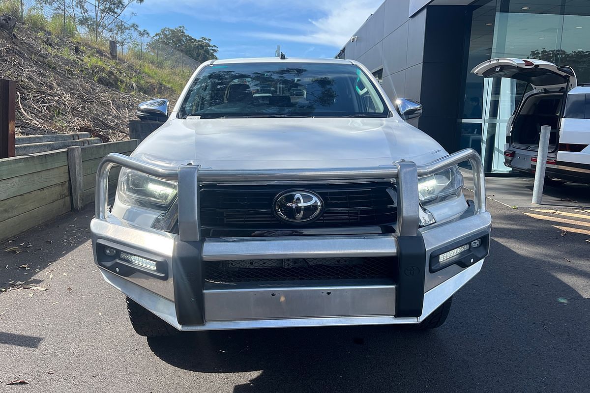 2020 Toyota Hilux SR5 GUN126R 4X4