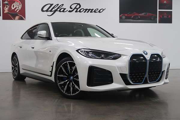 2022 BMW i4 eDrive40 M Sport G26