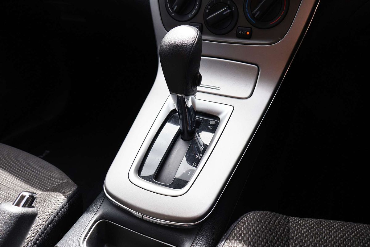 2013 Nissan Pulsar ST C12