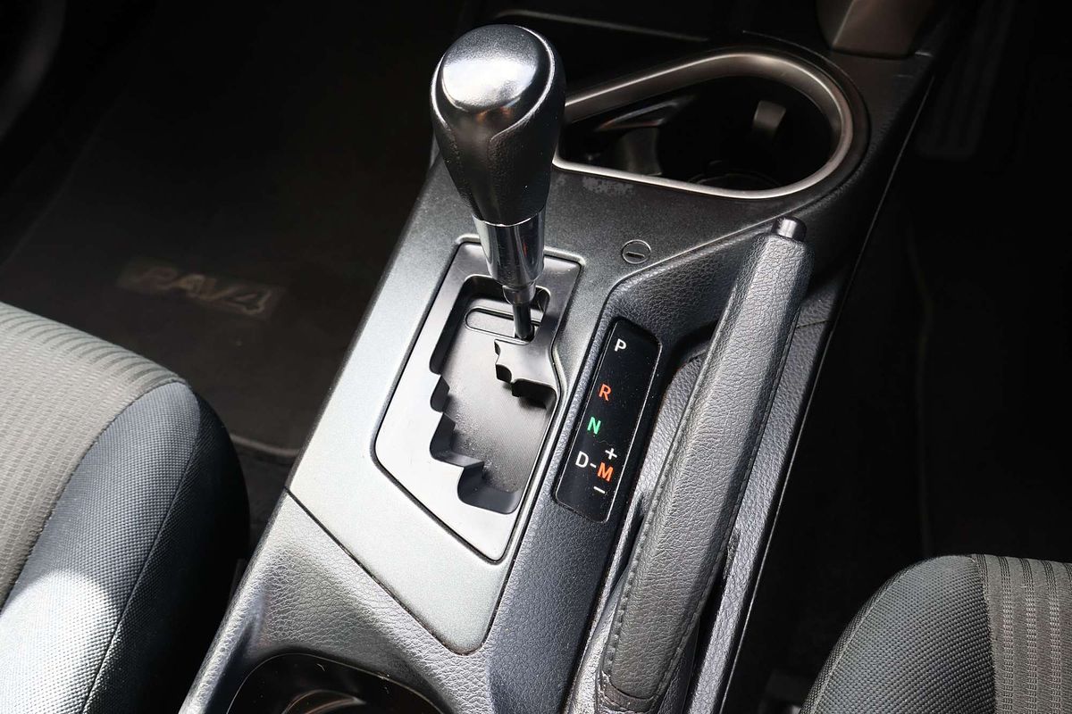 2017 Toyota RAV4 GX ZSA42R