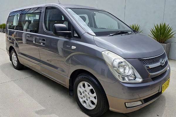 2009 Hyundai iMax TQ-W