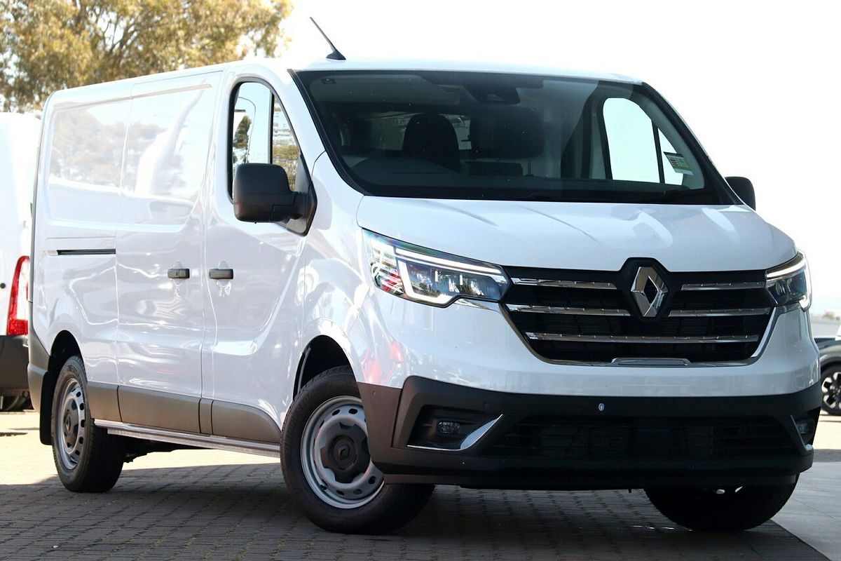2024 Renault Trafic Crew Pro X82 LWB Low Roof